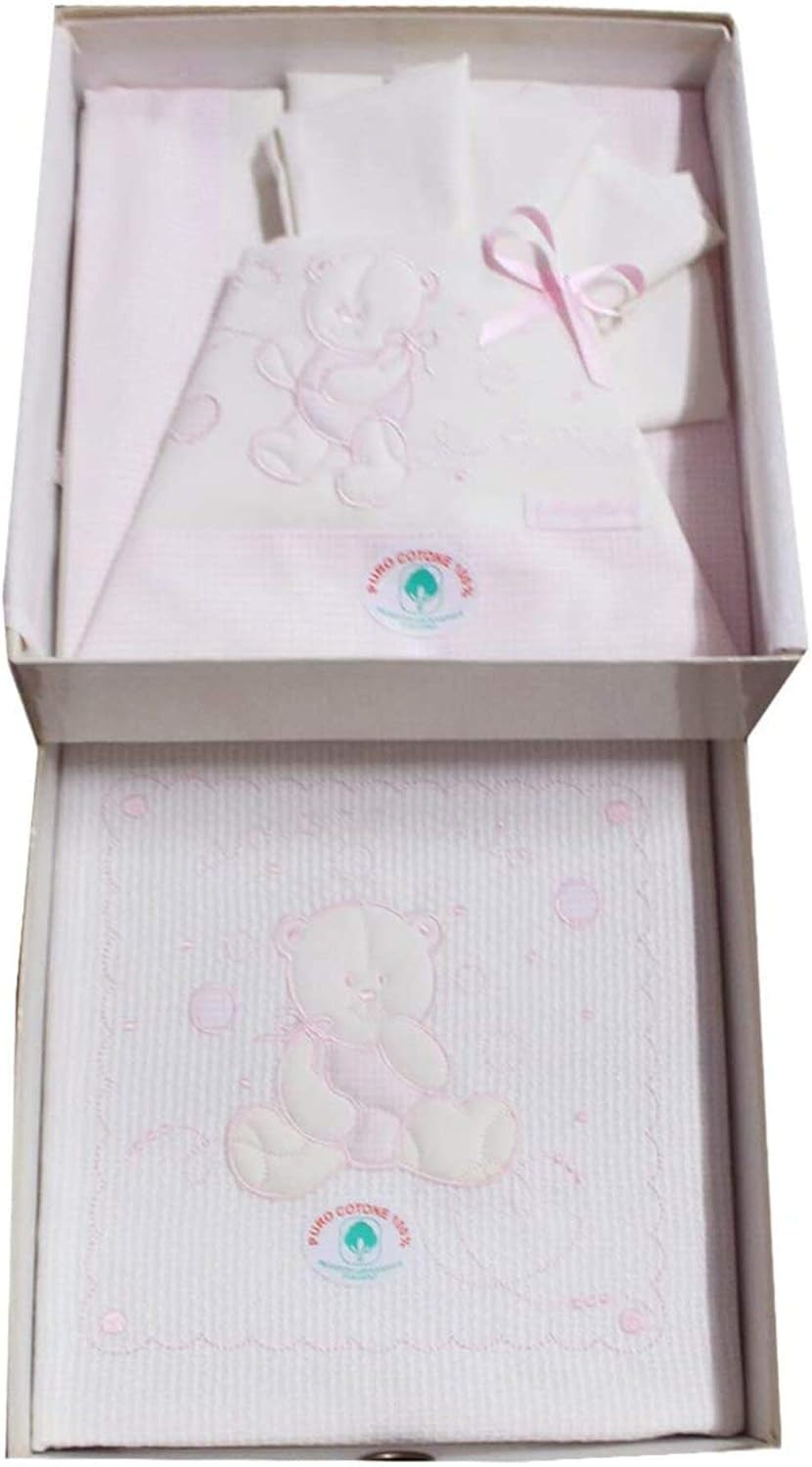 Compose lettino e culla 3 pezzi ricamato Art. B0601 / B0600 con box regalo - Batuffolini (Rosa, Culla (Sopra 85x120 Sotto 40x70+10 Federa 28x37)) - Home Shopping Italia 